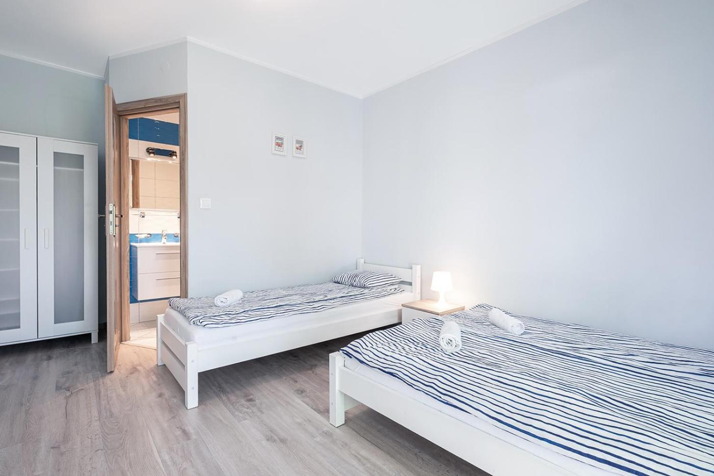 Bedroom 莱鲍 外观 照片